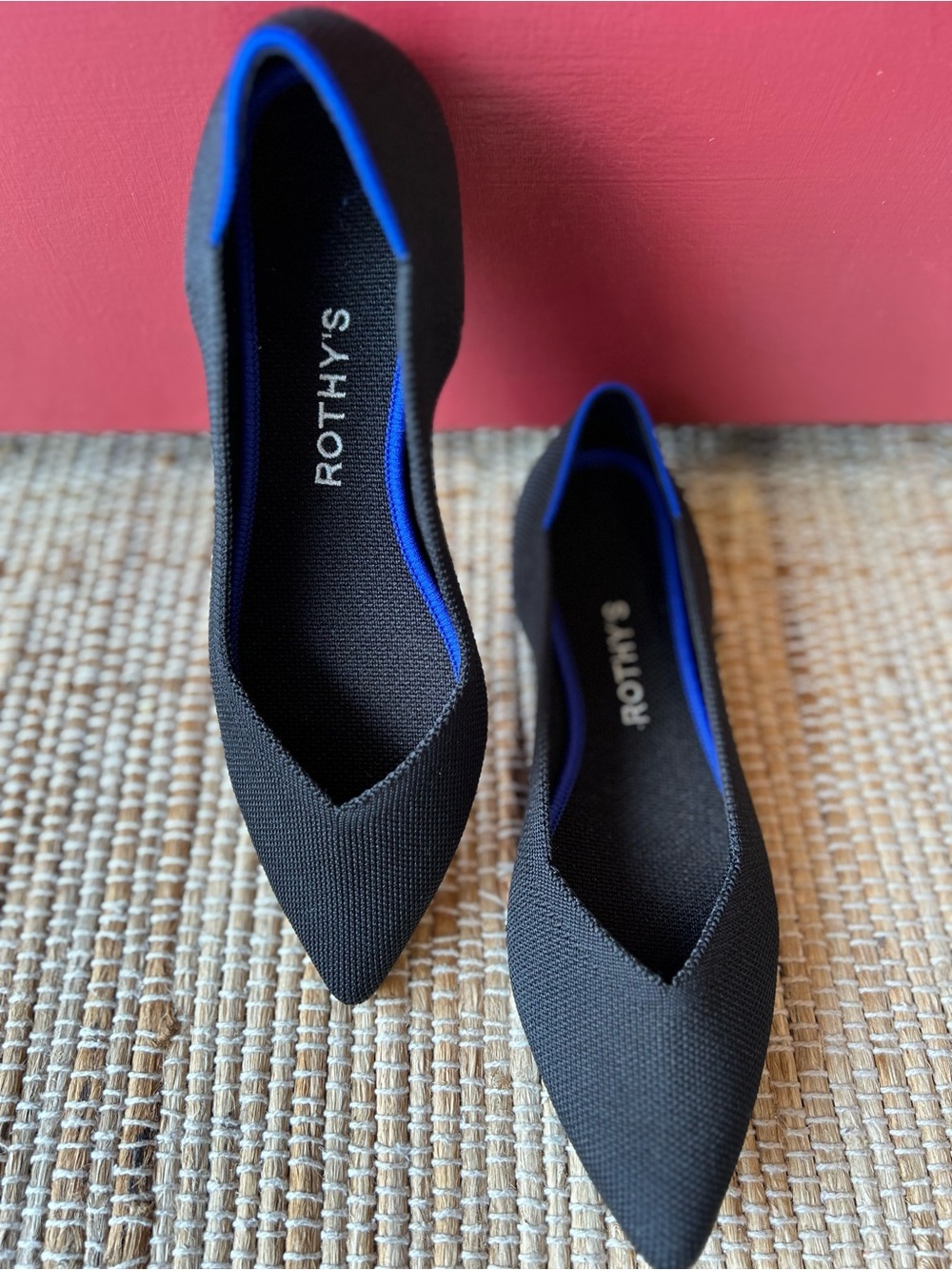 NWOT ROTHY’S s7.5 ‘The Point’ black Pointed Flat with Blue Trim-Women's Slip-On
